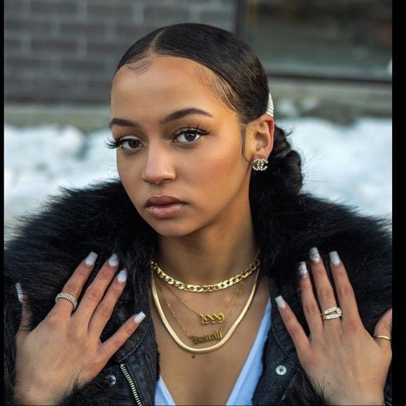 Meet The Posher - Picture 6 of 11